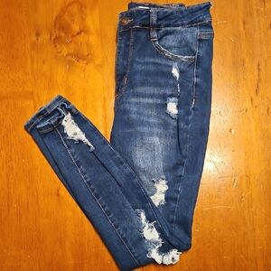 NWOT Rue21 Women's Distressed Blue Jeans